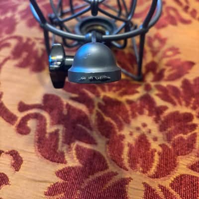 Neumann EA 1 MT EA 1 Shockmount for M 147, TLM 103, and TLM 193, TLM49 - Matte Black image 2