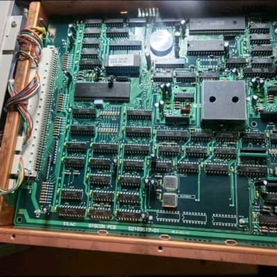 Immagine Tascam DA-88 8-Channel Digital Multitrack Recorder - Upgraded Zero-Hour Unit - 4