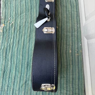 Collings OM / 000 Arched-Top Hardshell Case by TKL – OEM Case for OM/000 – Excellent Condition image 5