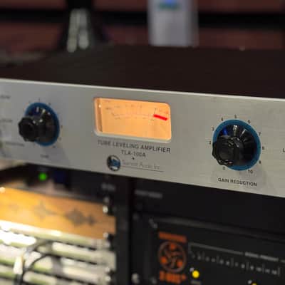 Summit Audio TLA-100A Tube Leveling Amplifier 2010s - Silver image 2