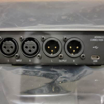 IK Multimedia ARC Studio Advanced Room Correction System (With under desk mount)2025 image 5