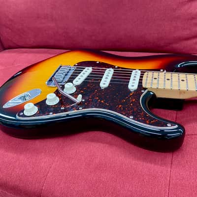 Fender Custom Shop American Classic Stratocaster 1996 - 3-Color Sunburst Birdseye Maple Neck image 12