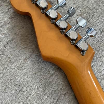 Squier Stratocaster SST-30 E Serial '84-'87 Vintage MIJ Electric Guitar Made in Japan image 9