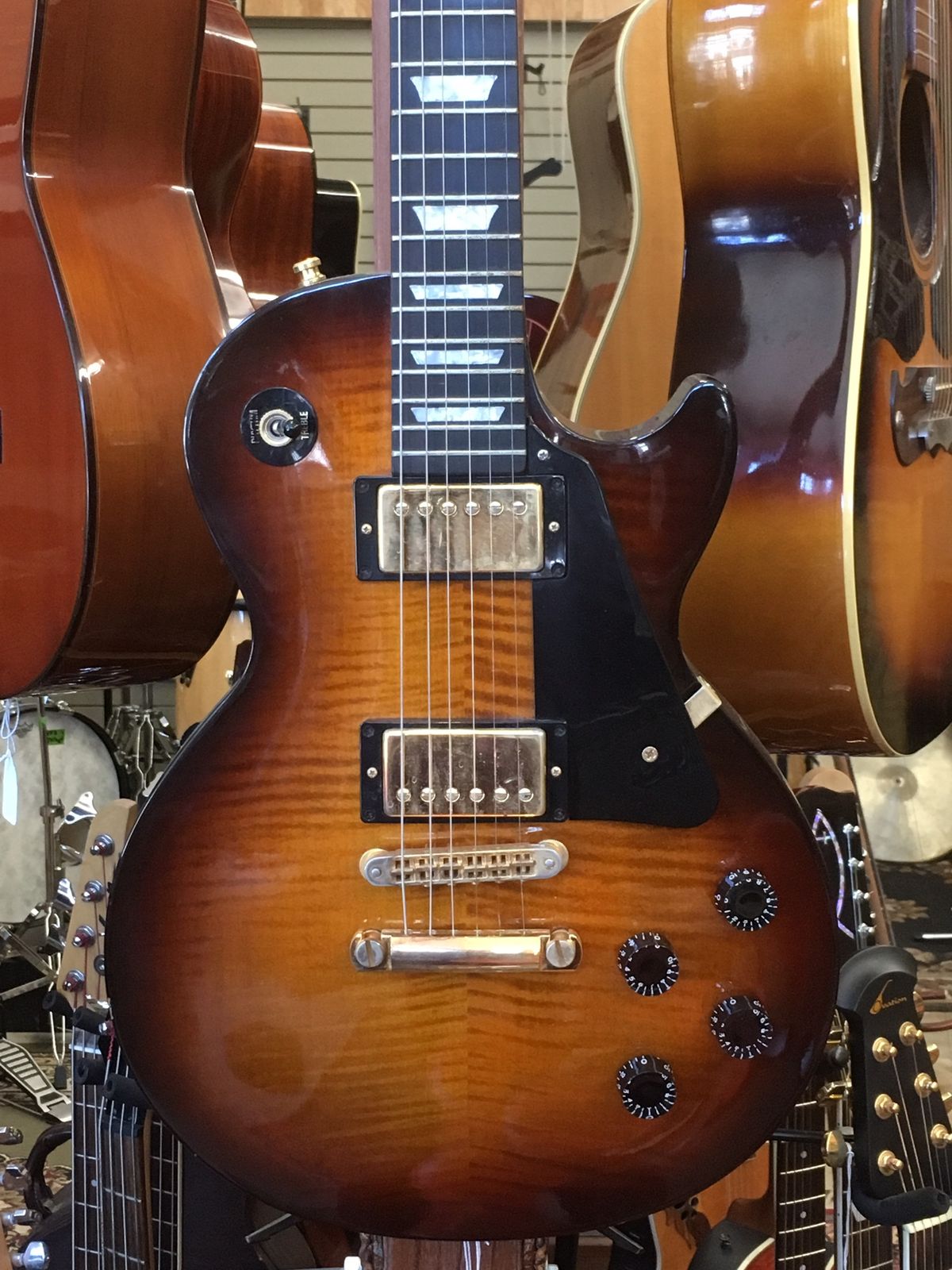 ギブソン、レスポールスタジオプラス2001 Gibson Les Paul Studio Plus 2001 - 2006 | Reverb