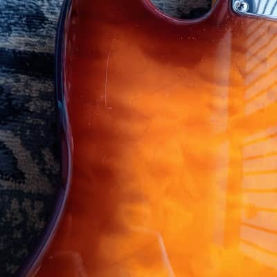 Fender American Deluxe Jazz Bass Special Edition Quilt 1999-2000 - Tobacco Burst image 17
