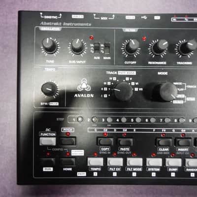 Abstakt Instruments Avalon Bassline Synthesizer Black image 3