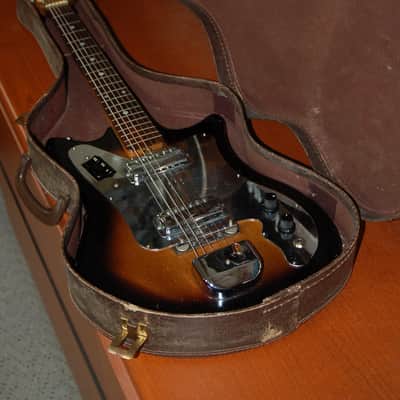Maier by Guyatone Two Pickup Mirror'd Pickguard Solid Body Original Case 1960's Sunburst image 11