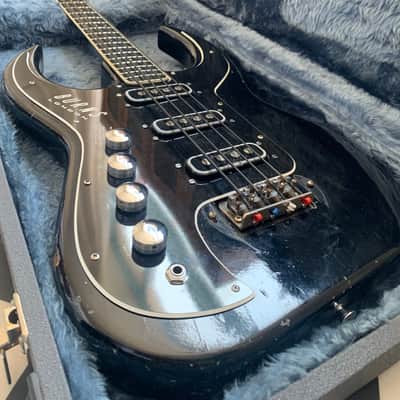 Burns Black Bison Bass 1964 - Black image 8