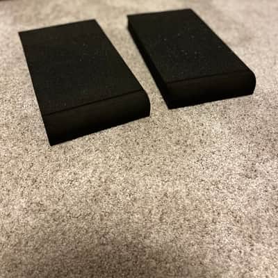 KRK Rokit 5 G3 Limited Edition Platinum Studio Monitor Bundle image 8