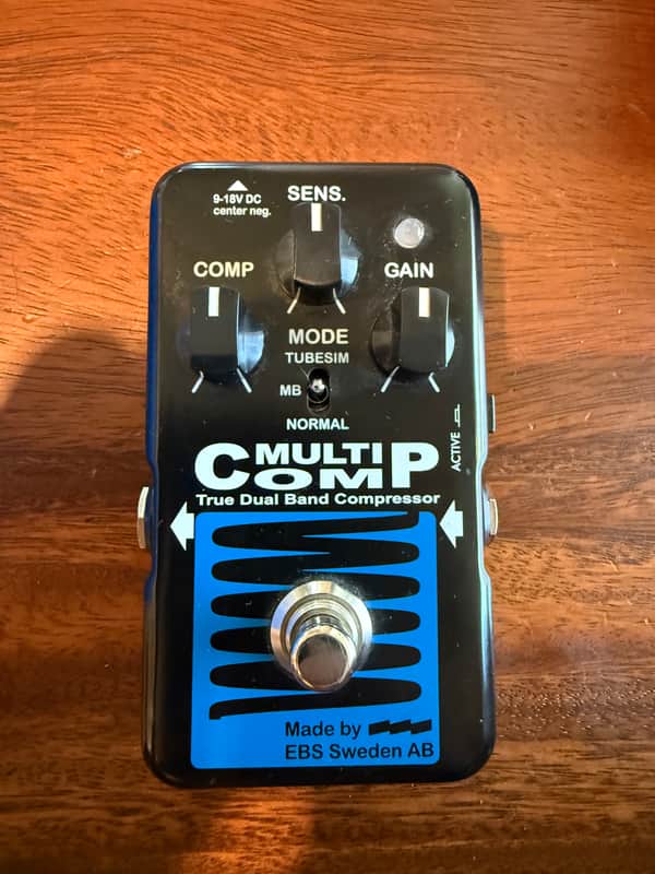 EBS MultiComp Blue Label 2019 - Present - Black / Blue image 1