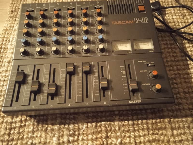 Tascam m-06 M06 80