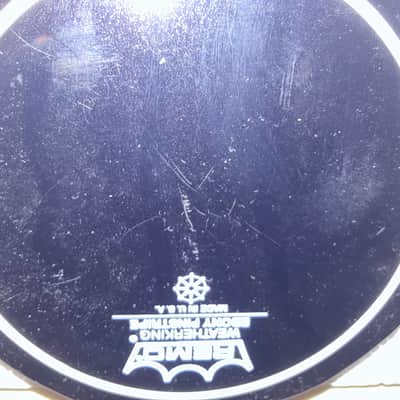 Remo 6” Drum Head 80s - Silver Dot image 4