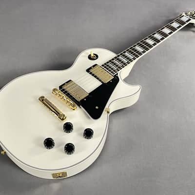 Gibson Custom Les Paul Custom Electric Guitar - Alpine White ~ As New Mint! image 6