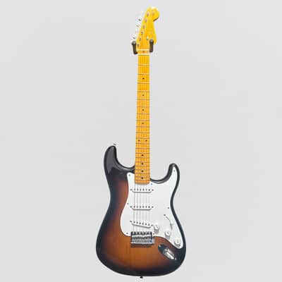 Fender 70th Anniversary American Vintage II 1954 Stratocaster Electric Guitar 2024 - Sunburst image 7