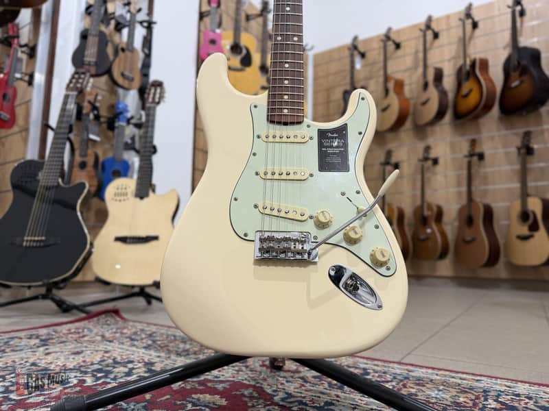 Fender Vintera 60 Stratocaster Modified, Pau Ferro Fingerboard, Olympic White 2021