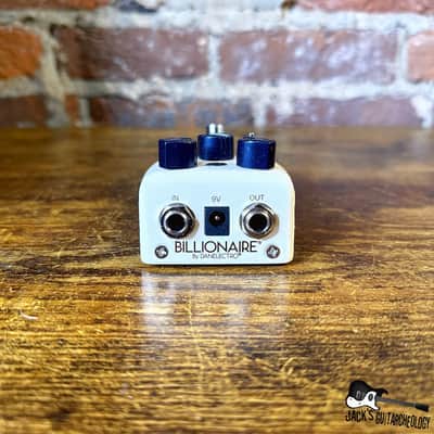 Danelectro Billionaire Billion Dollar Boost Pedal *USED* (2010s - Cream / Blue) image 2