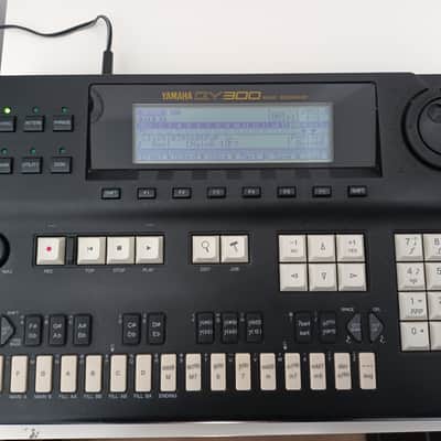 yamaha QY300 mid-90s - Black image 1