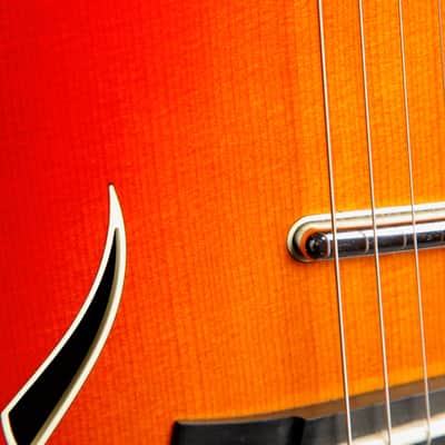 Taylor T5-S Thinline Acoustic-Electric Guitar Red Edgeburst 2005 Pre-Owned image 7