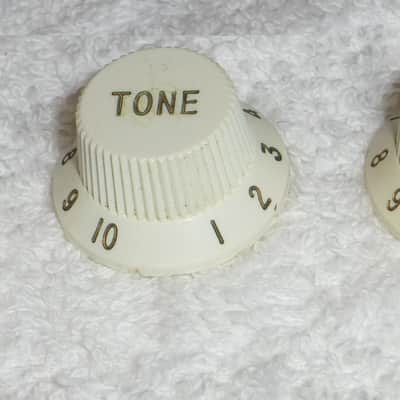 Fender Stratocaster Knob Set Three 1977 '78 '79 '80 '81 1982 Including Dan Smith Strats 4 Spoke image 2