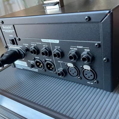 Focusrite ISA One Desktop Mic Preamp 2008 - Present - Blue image 3