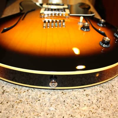 Yamaha sa500 Hollowbody electric guitar w/ black case Bild 4