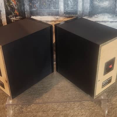 Nakamichi Nakamichi S-1A is a compact, vintage 2-way bookshelf speaker 90s  - Black image 3
