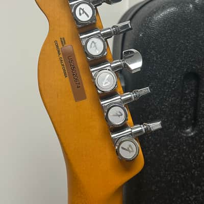 Fender American Ultra II Telecaster with Ebony Fretboard - Texas Tea image 5