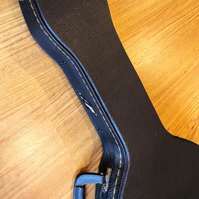Guitar Hardcase For Stratocaster Style Electric Slim Compact Fitted Shaped & Rugged!  Excellent condition! image 13
