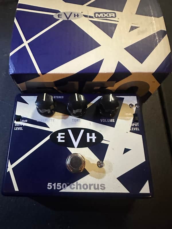 MXR EVH30 5150 Chorus 2018 - Present - Blue/Cream image 1