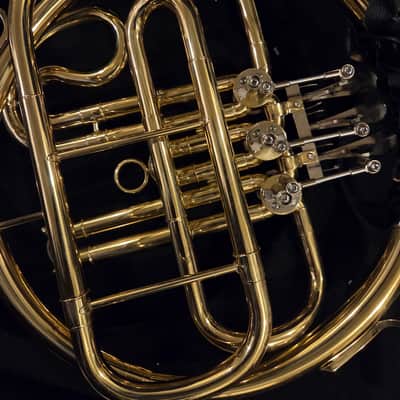 French Horn with case Unknown - Brass image 3
