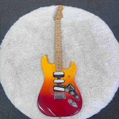Fender Player Plus Stratocaster with Maple Fretboard 2021 - Present - Tequila Sunrise image 1