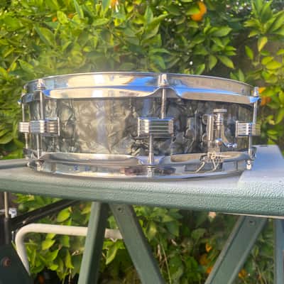 Ludwig No. 906 Downbeat 4x14" 8-Lug Piccolo Snare Drum with Keystone Badge 1965 - Black Diamond Pearl image 9
