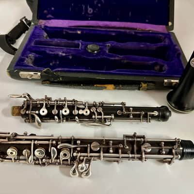 Used F. Loree Professional Oboe Model with Cavallaro Case Cover image 2
