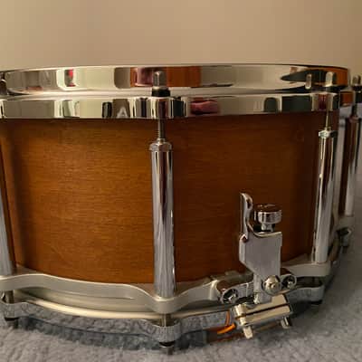 Pearl FTMMH1465 Free-Floating 14x6.5" Maple/Mahogany Snare Drum 2014 - 2020 - Satin Mahogany image 4