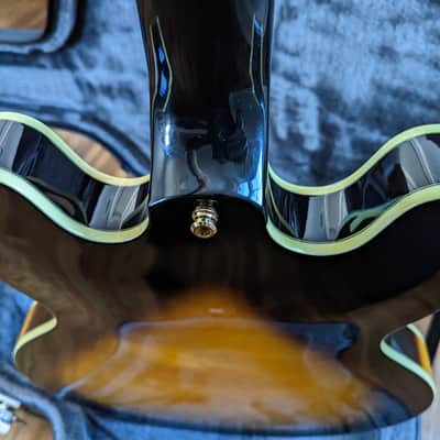 Epiphone Sheraton II 2009 - Vintage Sunburst - Includes HSC image 8