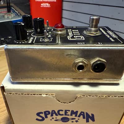 Spaceman Gemini III Dual Fuzz Generator 2010s - Silver Edition image 4