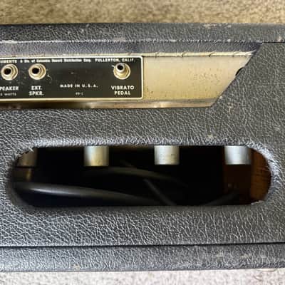 1966 Fender Showman Amp 85-Watt Guitar Amp Head - Black Panel image 7