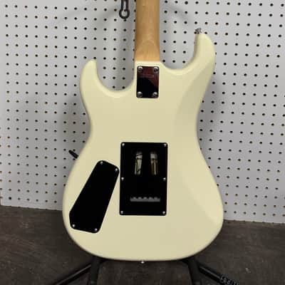 Kramer Baretta Special with Granadillo Fretboard 2010s - Vintage White image 10