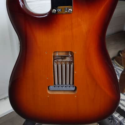Fender Standard Stratocaster Plus Top 2013 - 2017 image 9