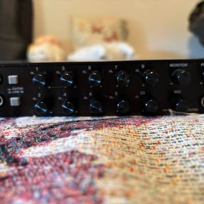 TASCAM US-1800 USB Audio Interface 2010s - Black image 3