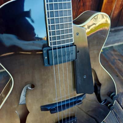 1996 Benedetto Custom Archtop Guitar – Built for Ron Escheté – 'The Grey Ghost' – Verified Provenance + Appraisal image 8