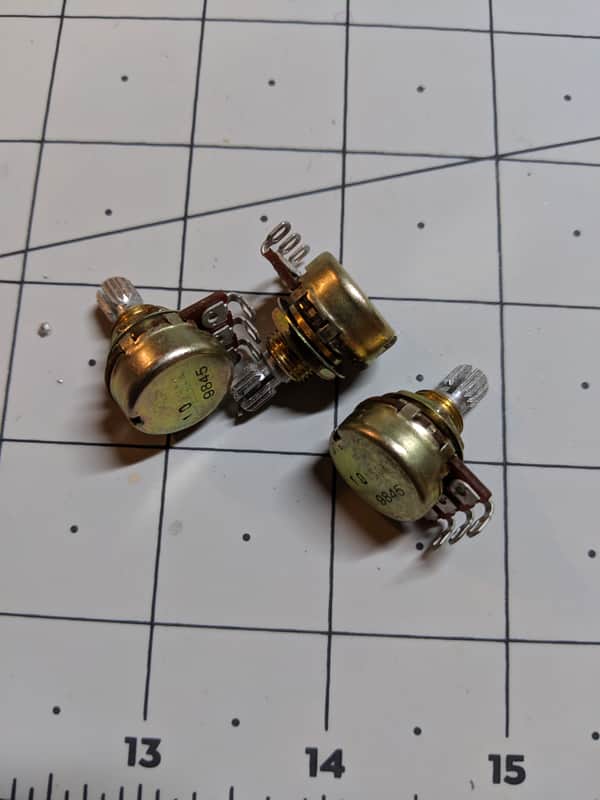 Alpha A50k potentiometers-new- lot of 3 image 1