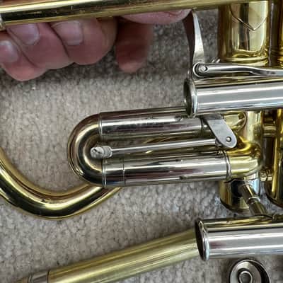 Bach Stradivarius Cornet Model 184ML 1986 Shepherd's Crook - Brass image 16