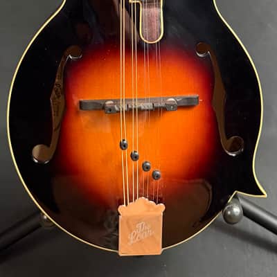 Loar LM-520 Performer F-Style Mandolin Vintage Sunburst Finish w/ Case