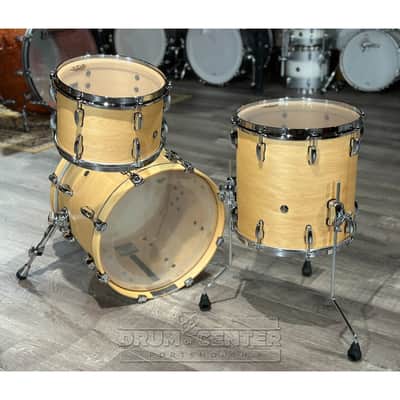 Pearl Masters Maple Reserve 3pc Jazz Drum Set Matte Natural image 2
