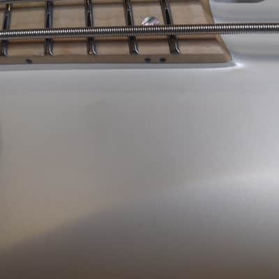 Ibanez - BTB605MLM | Workshop Series Five String Bass / Pearl White Matte image 11