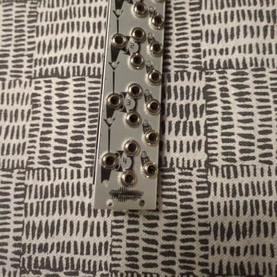 Noise Engineering Extra Mullet 2017 - 2018 - Silver image 1