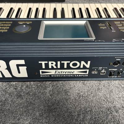 Korg Triton Extreme 61-Key 120-Voice Polyphonic Workstation 2005 - 2009 - Black image 11