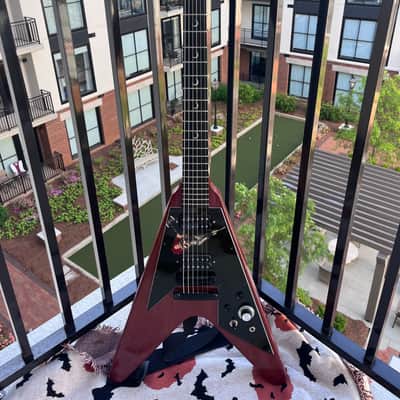 Gibson Flying V Crescent Moon 2002 - Worn Cherry image 2