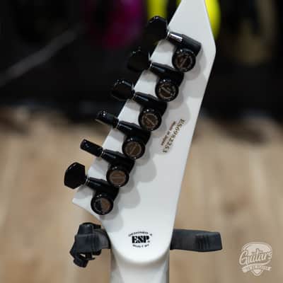ESP E-II Arrow NT EMG Electric Guitar w/ Case – Snow White (B-stock) image 8